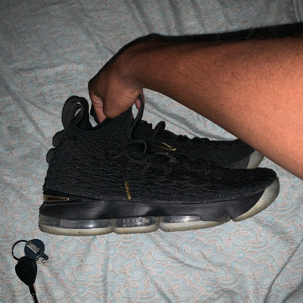 Lebron 15 - image 2